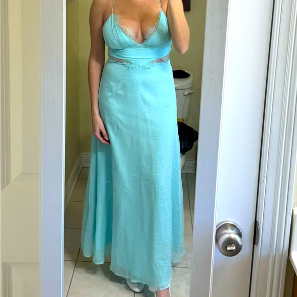 Hello Molly Dress - Picture 1 of 2